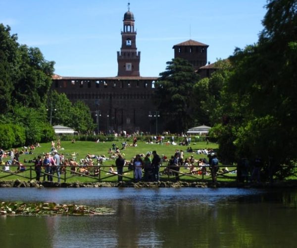 Milan: Tour Parco Sempione with aperitif on the Branca Tower – Milan, Italy