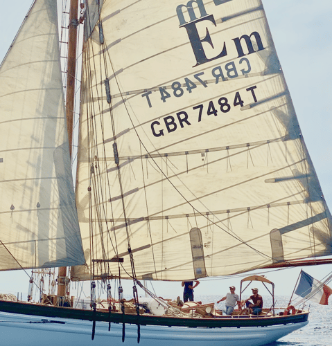 Morning sail on a Classic Ketch – Provence-Alpes-Côte d’Azur, France