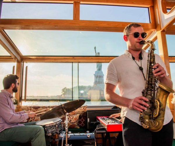 NYC: Evening Jazz Cruise on the Yacht Manhattan – New York City, New York