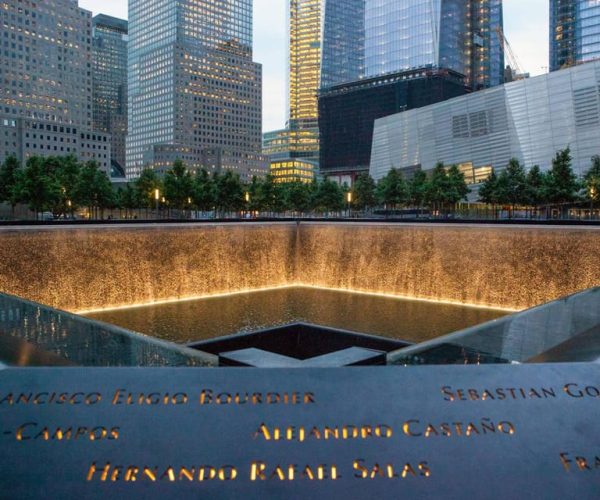 NYC: Ground Zero Walking Tour and 9/11 Museum Ticket – New York City, New York