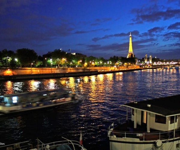 New Year’s Eve Seine Cruise and Dinner in Paris – Paris, France