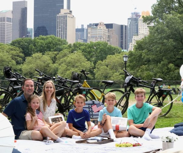 New York City: All Day Bike Rental and Central Park Picnic – New York City, New York