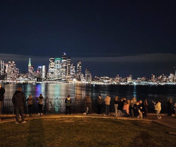 New York City Night Views – A panoramic hop-on-hop-off tour – New York City, New York