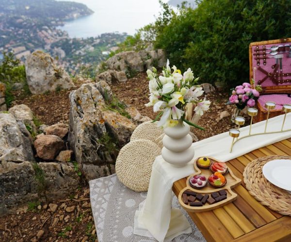 Nice: Romantic Picnic Proposal with Optional Photographer – Provence-Alpes-Côte d’Azur, France