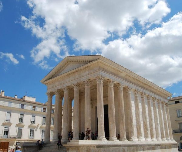 Nîmes: Private Guided Walking Tour – Occitanie, France