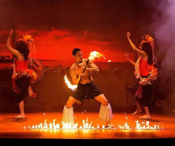 Orlando: Polynesian Fire Luau with Dinner and Live Show – Orlando, Florida