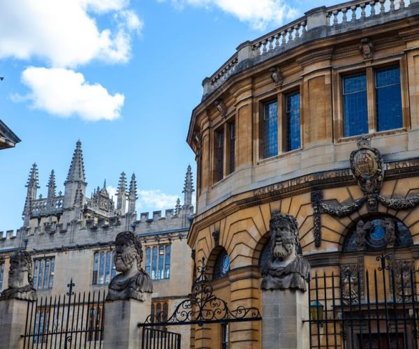 Oxford: 3-Hour Private Tour with Student Guide – South East England, United Kingdom