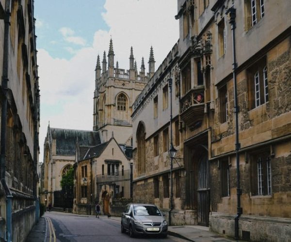 Oxford: Self Guided City Walk and Interactive Treasure Hunt – South East England, United Kingdom