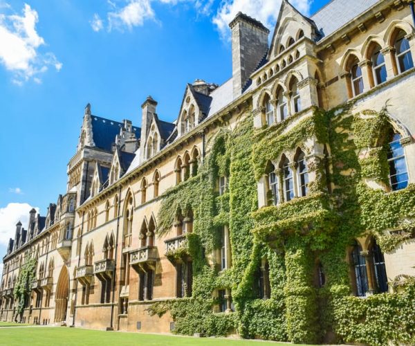 Oxford: Town & Gown Walking Tour – South East England, United Kingdom