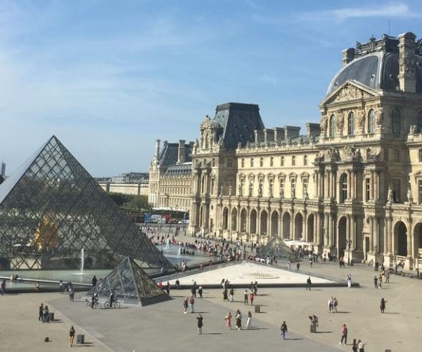 Paris: 2-Hour Louvre Museum Guided Tour with Ticket – Paris, France