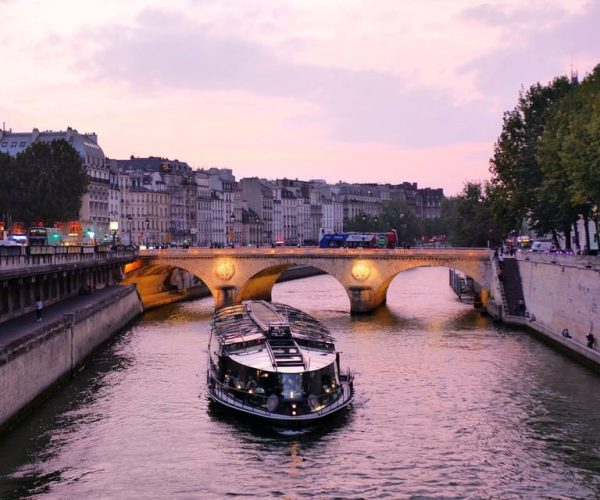 Paris : Audio Guided Tour of the Bridges of Paris – Paris, France