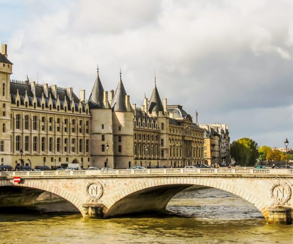 Paris: Guided Tour, Cruise and Sainte Chapelle Entry – Paris, France