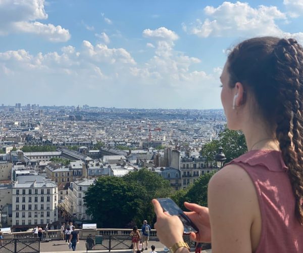 Paris : Montmartre Audio Walking Tour and VR Experience – Paris, France