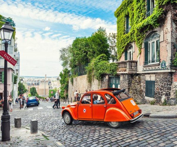 Paris Montmartre: Self-Guided Walking Tour with Audio Guide – Paris, France