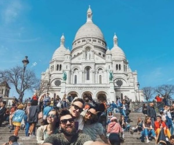 Paris: Montmartre and Sacré-Coeur Small-Group Walking Tour – Paris, France