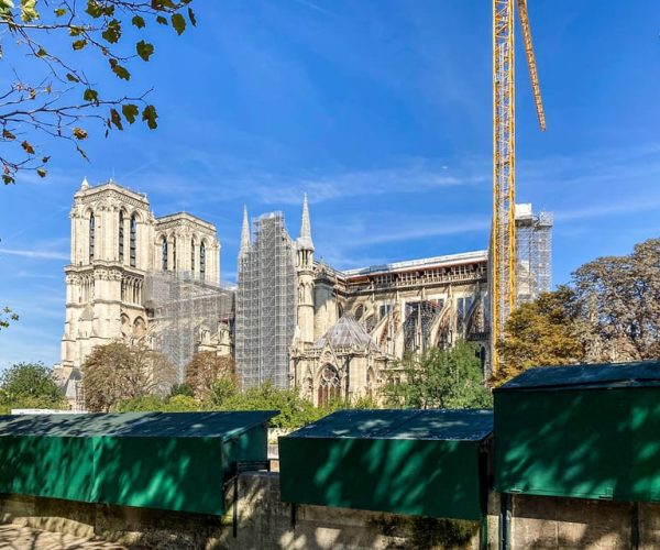 Paris: Notre Dame Outdoor Walking Tour with Crypt Entry – Paris, France