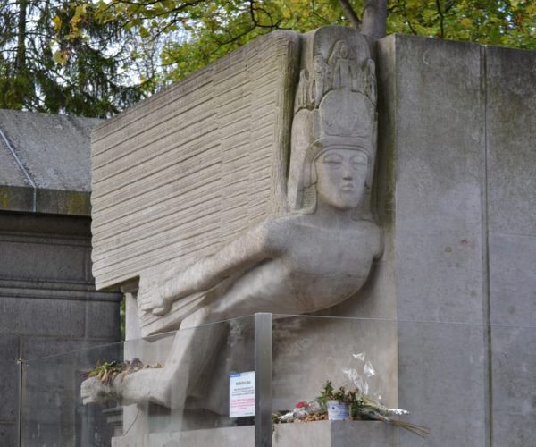 Paris: Père Lachaise Cemetery Private Tour – Paris, France