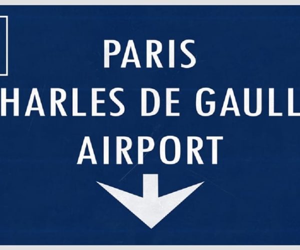 Paris: Private Transfer from CDG Airport to Disneyland – Paris, France