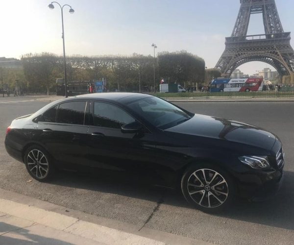 Paris: Private Transfer to or from Beauvais Airport – Paris, France