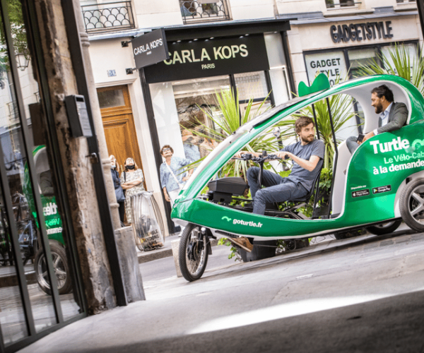 Paris : Private guided tour by Pedicab – Napoléon – Paris, France