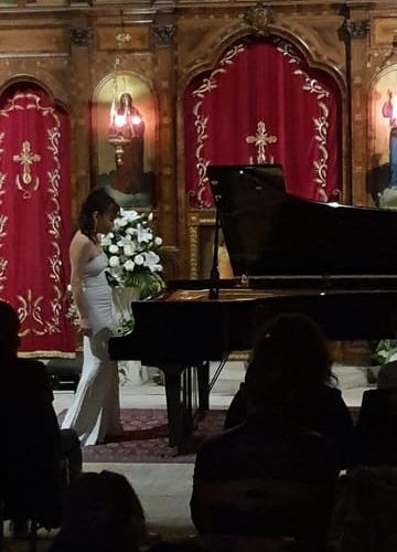 Paris: Romantic Piano at St. Julien Le Pauvre – Paris, France