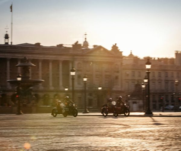 Paris: Romantic Sidecar Tour by Night with Champagne – Paris, France