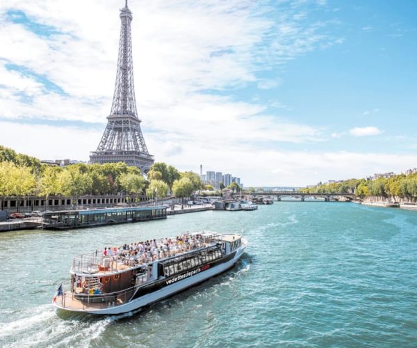 Paris: Seine Cruise and Smartphone Audio Walking Tour – Paris, France