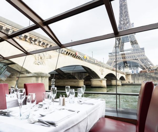 Paris: Sightseeing Cruise on the Seine with 3-Course Lunch – Paris, France