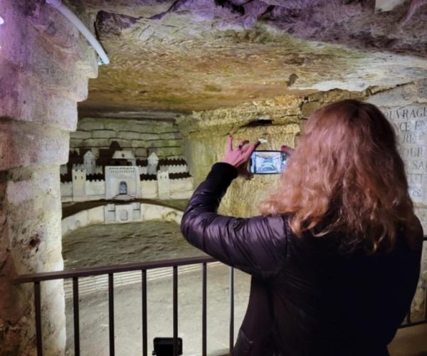 Paris: Skip-the-Line Catacombs Tour with Restricted Areas – Paris, France