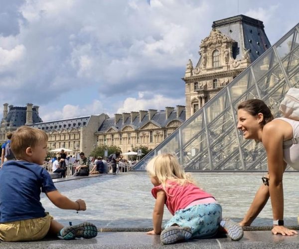 Paris: Walking Tour for Families & River Cruise – Paris, France