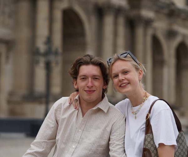 Paris: Your Own Private Photoshoot at Louvre Museum – Paris, France