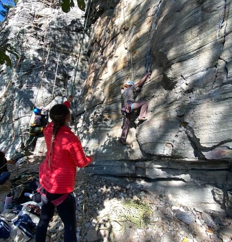 Pilot Mountain, NC: Go Rock Climbing with an AMGA Guide – , North Carolina