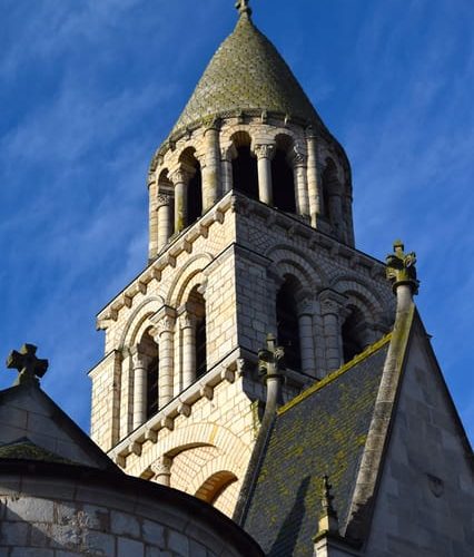 Poitiers and its region : Highlights Tour with a Driver – Nouvelle-Aquitaine, France