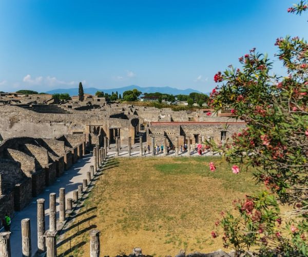 Pompeii: Archaeological Park Tour with Skip-the-Line Entry – Pompei, Italy