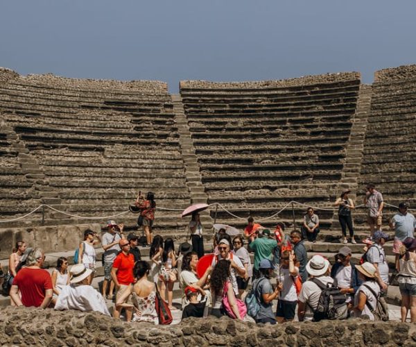 Pompeii: Full Skip-the-Line Tour with Archaeologist Guide – Pompei, Italy