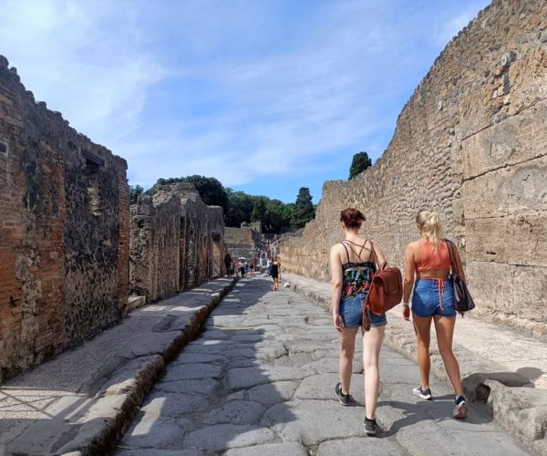 Pompeii: Small-Group Guided Tour with Skip-the-Line Entry – Pompei, Italy