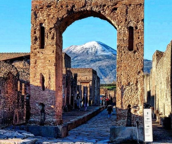 Pompeii: the best spot for your personal card in Pompeii – Pompei, Italy