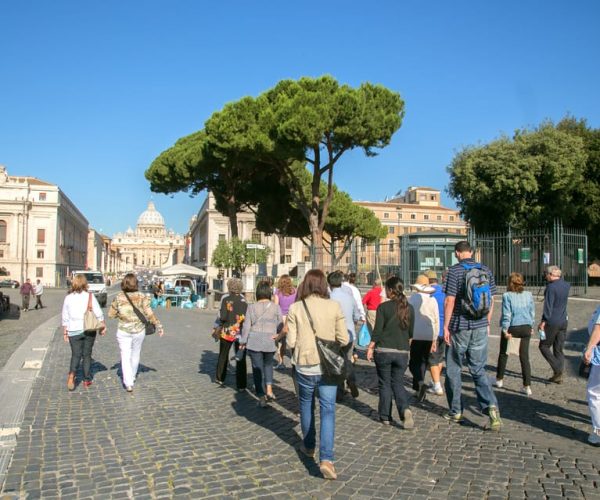 Pope Francis Audience and Rome Coach Tour with Local Guide – Rome, Italy