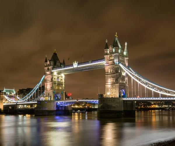 Private Tour: Experience the Christmas Magic in London – London, United Kingdom