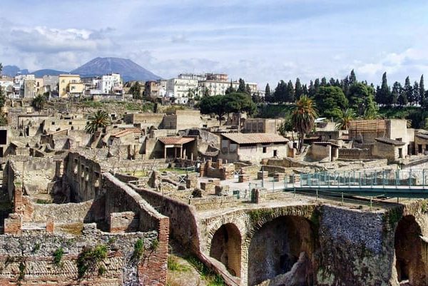 Private Transfer from Naples to Sorrento stop Herculaneum – Naples, Italy