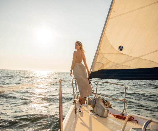 Puerto Vallarta: Bay of Banderas Luxury Sunset Sailing Tour – Puerto Vallarta, Mexico