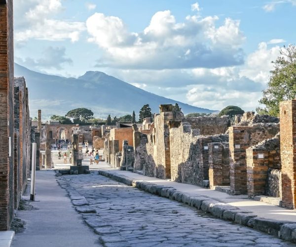 Return Transfer from Naples Cruise Port to Pompeii – Naples, Italy