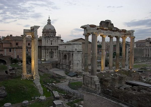 Rome: A Walk Through History 3 Hour Tour -No Entrance – Rome, Italy