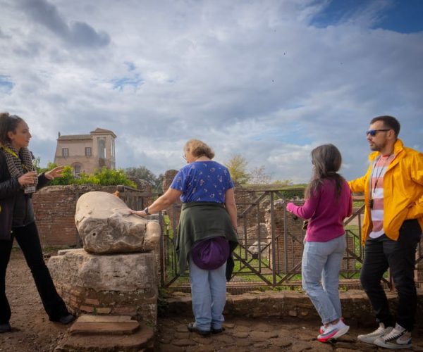 Rome: Colosseum Arena, Forum, and Palatine Hill Guided Tour – Rome, Italy