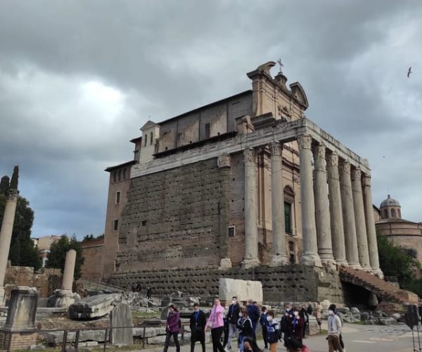 Rome: Express Tour of Colosseum, Roman Forum & Palatine Hill – Rome, Italy