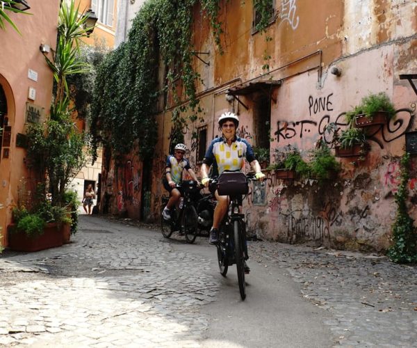 Rome: Full-Day Guided Tour by E-Bike with Lunch Included – Rome, Italy