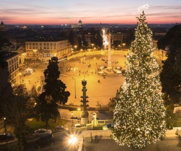 Rome Illuminated: A Christmas Landmarks Walking Tour – Rome, Italy