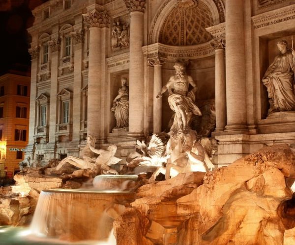 Rome: Illuminated Rome Tour for Kids with Gelato & Pizza – Rome, Italy