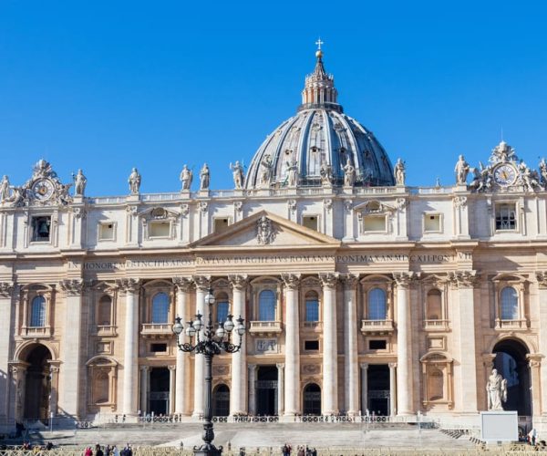 Rome Sightseeing in a Golf Cart with Pizza & Gelato – Rome, Italy