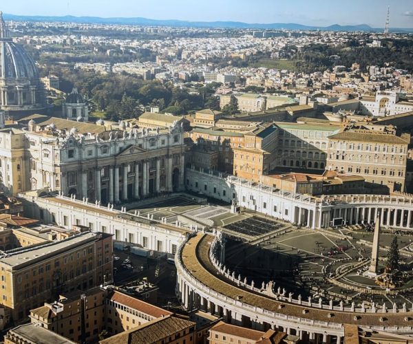 Rome: St Peters Basilica Guided Tour with Radio Headset – Rome, Italy